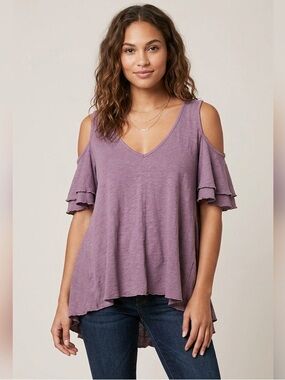 NWT Free People Ruffle Sleeve Open Shoulder Cold Shoulder Boho Blouse Size Small